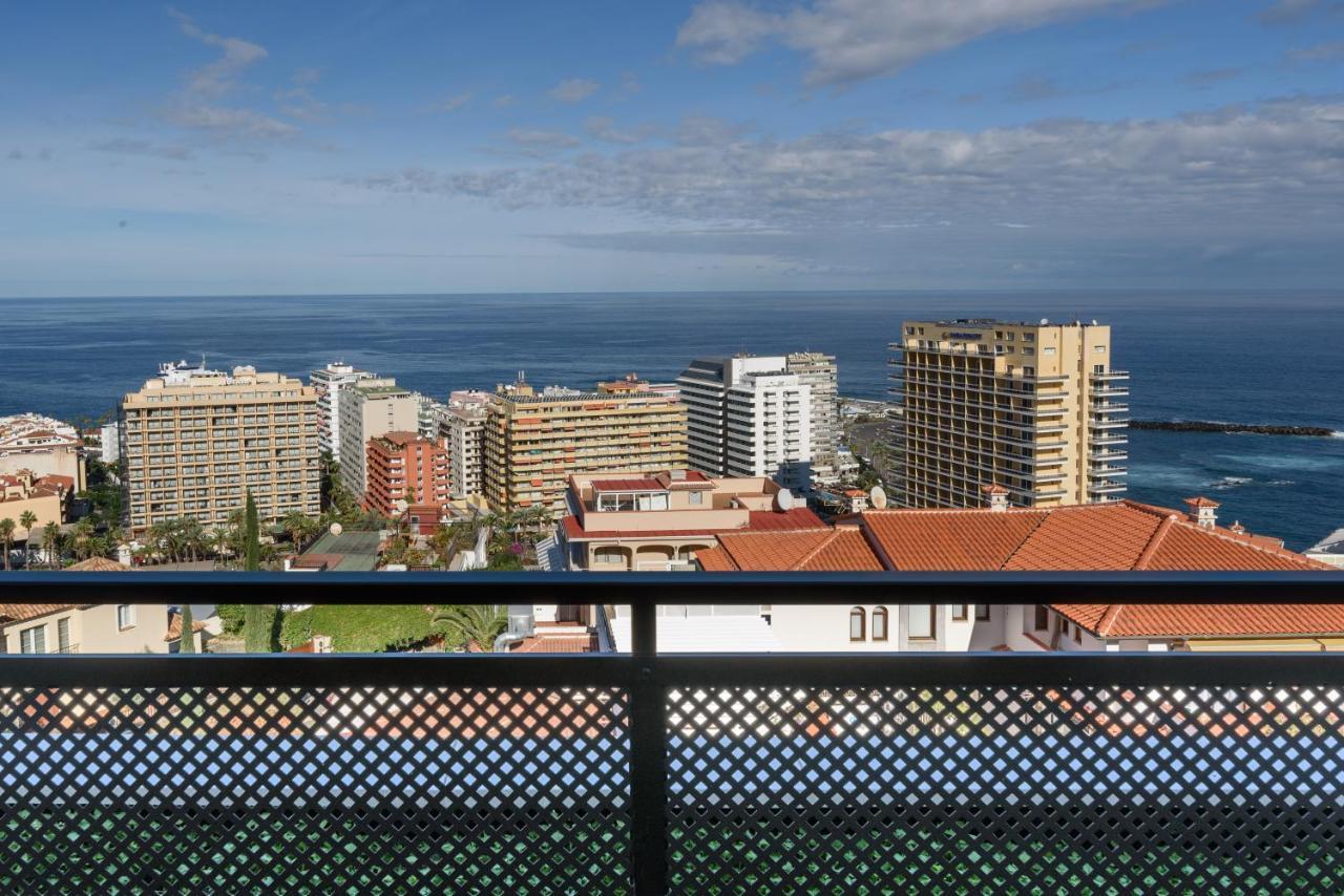 Magnus Double Room with Sea View
